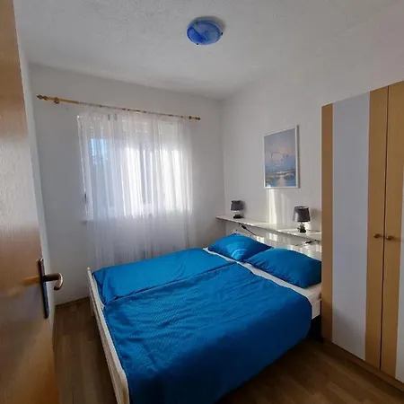 Vanja Skara Biograd Apartment