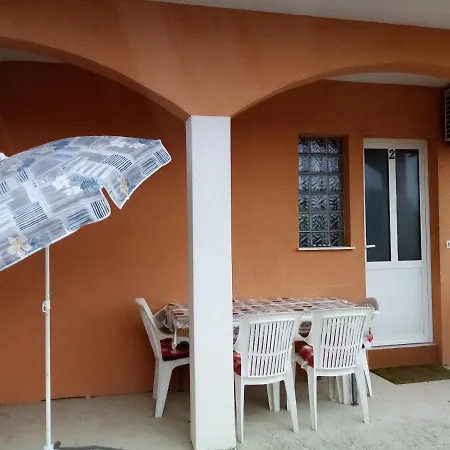 Vanja Skara Biograd