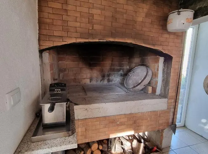 Vanja Skara Biograd *