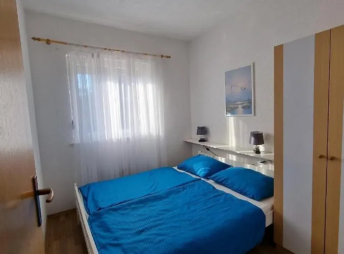 Vanja Skara Biograd Daire