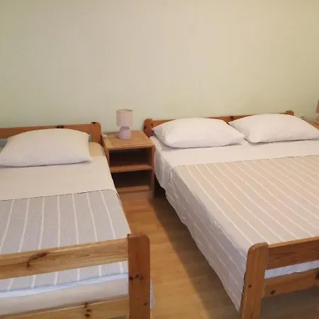 Vanja Skara Biograd Апартаменты Биоград-на-Мору