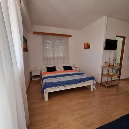 Апартаменты Vanja Skara Biograd Биоград-на-Мору