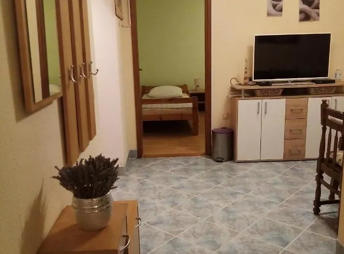 Vanja Skara Biograd Апартаменты