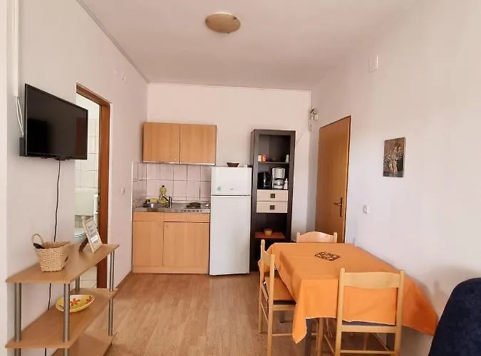 Vanja Skara Biograd Апартаменты *